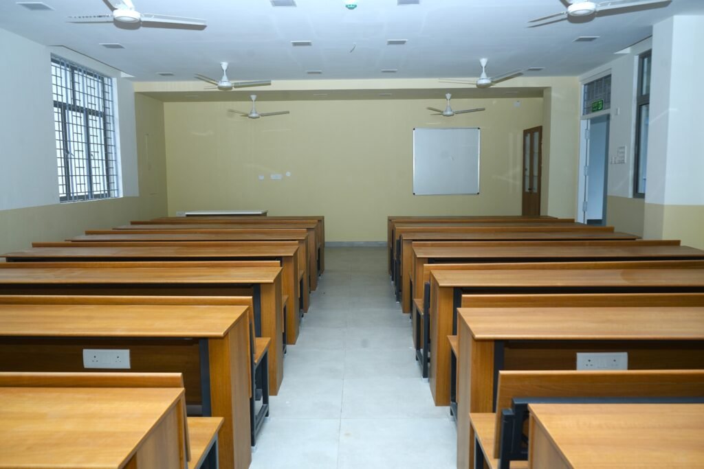 Institution interior designers in Vellore creating modern educational spaces